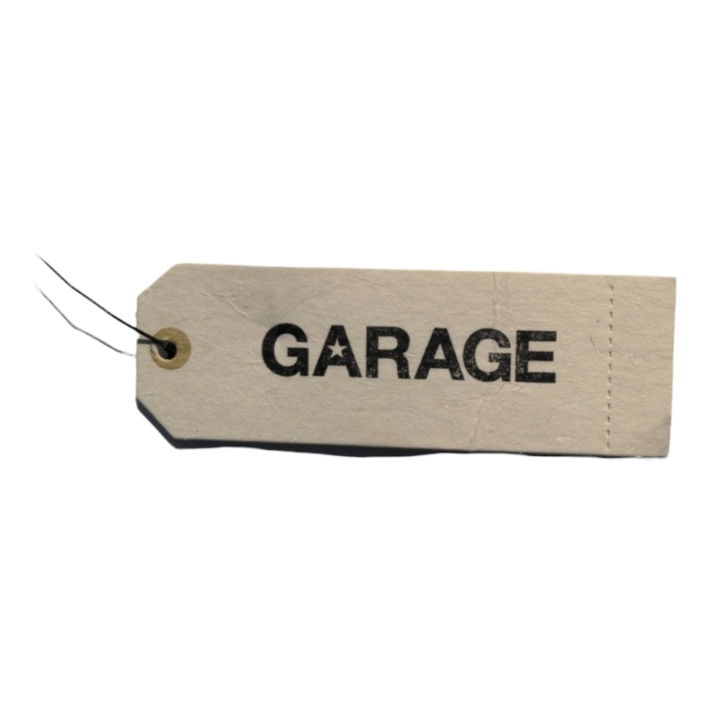 Garage TP/XS white w/ print tshirt - Picture 3 of 4